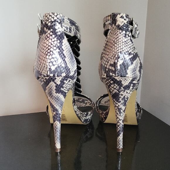 Michael Antonio Brown and Cream Snakeskin 5" High Heeled Sandals Size 8.5 - Picture 8 of 15